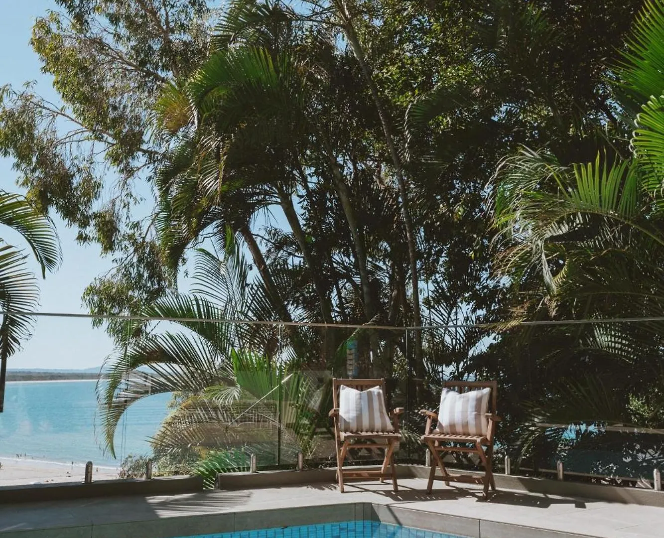 Hastings Park: Scenic Beachside Retreat Noosa Heads Apartment